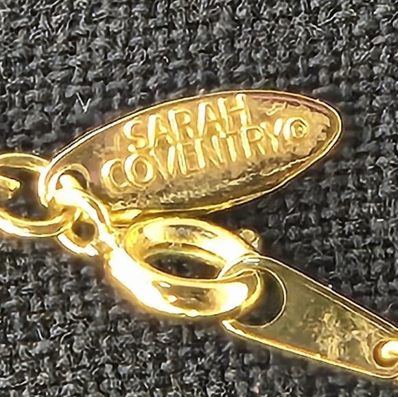 Sarah Coventry Vintage Necklace - Picture 3 of 3